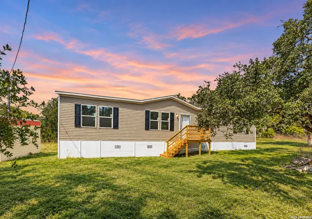 Single family home for sale at 159 County Rd 2474, Hondo, TX 78861 | MLS# 2017511