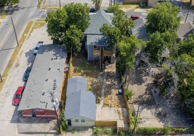 Photo 3 of Multi family home for sale at 419 Harding Pl, San Antonio, TX 78203 | MLS# 2017558 | Listing updated on 2026-09-29