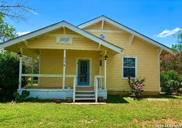 Single family home for sale at 525 Parkfield Dr, Pleasanton, TX 78064 | MLS# 2017565