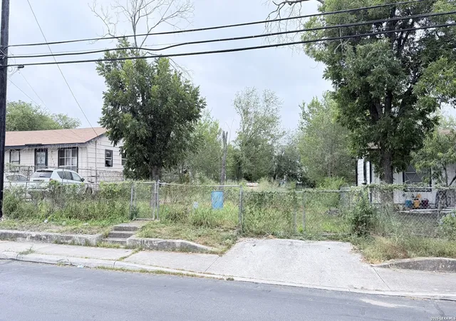 Land for sale at 2942 Pitluk Ave, San Antonio, TX 78211 | MLS# 2017589