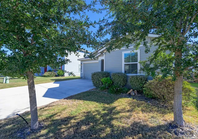 Photo 3 of Single family home for sale at 5526 Rosillo Gate, San Antonio, TX 78222 | MLS# 2017608 | Listing updated on 2026-09-29