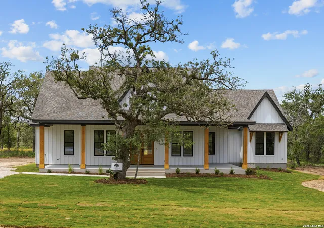 Single family home for sale at 3539 County Rd 676, Devine, TX 78016 | MLS# 2017621