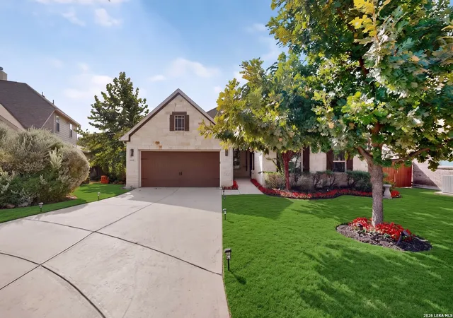 Photo 2 of Single family home for sale at 8910 Fowler Hl, Boerne, TX 78015 | MLS# 2017641 | Listing updated on 2026-09-30