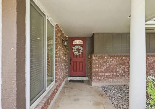 Photo 3 of Single family home for sale at 11614 Lida Rose Dr, San Antonio, TX 78216 | MLS# 2017683 | Listing updated on 2026-09-29