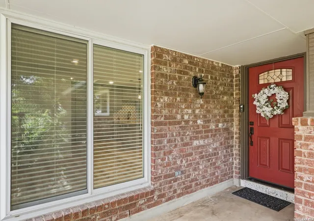 Photo 3 of Single family home for sale at 11614 Lida Rose Dr, San Antonio, TX 78216 | MLS# 2017683 | Listing updated on 2026-09-29