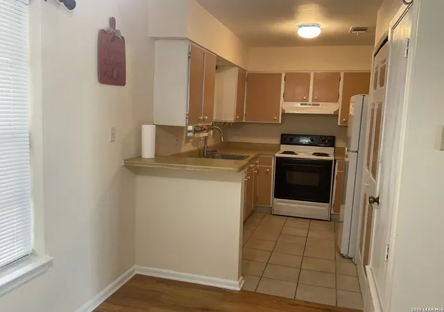 Photo 3 of Condo for sale at 923 NW Vance Jackson #1304, San Antonio, TX 78201 | MLS# 2017693 | Listing updated on 2026-09-18