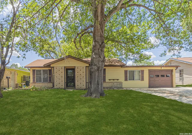 Photo 1 of Single family home for sale at 638 Prestwick Blvd Unit 1, San Antonio, TX 78223 | MLS# 2017725 | Listing updated on 2026-09-29