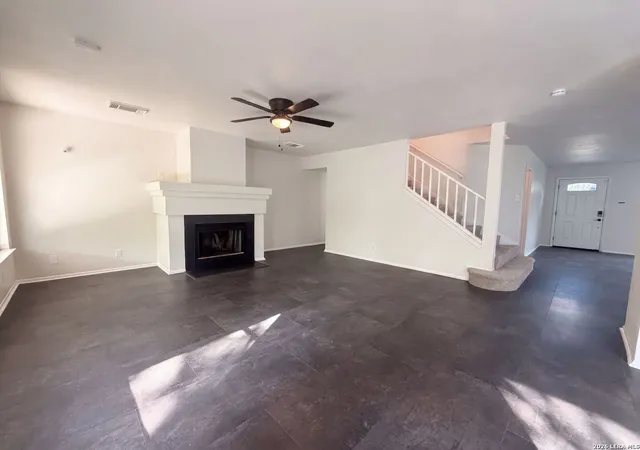 Photo 3 of Single family home for sale at 6800 Rebel Grv Dr, Converse, TX 78109 | MLS# 2017729 | Listing updated on 2026-10-09