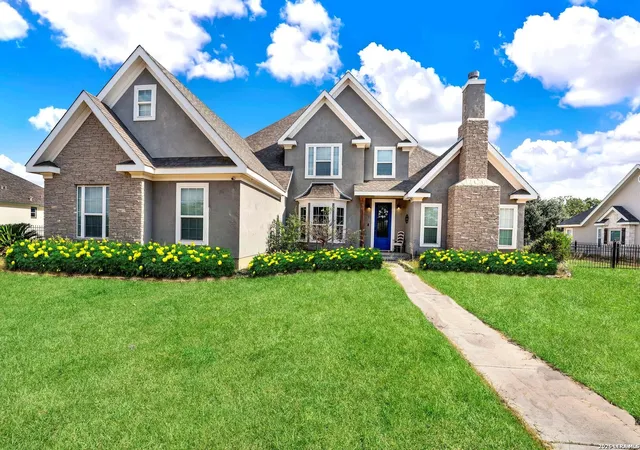 Photo 1 of Single family home for sale at 1191 County Rd 4516, Castroville, TX 78009 | MLS# 2017790 | Listing updated on 2026-09-29