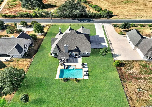 Photo 3 of Single family home for sale at 1191 County Rd 4516, Castroville, TX 78009 | MLS# 2017790 | Listing updated on 2026-09-29