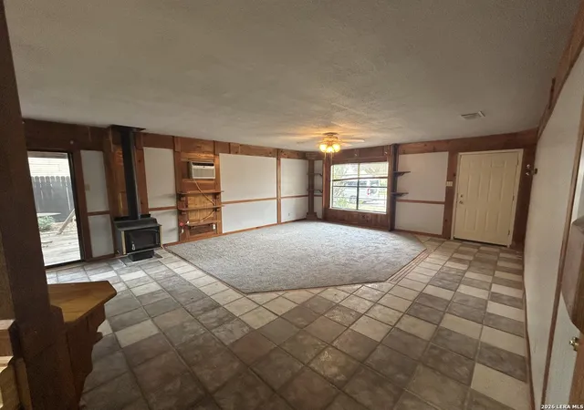 Photo 3 of Single family home for sale at 4726 Swann Ln, San Antonio, TX 78219 | MLS# 2017871 | Listing updated on 2026-09-19