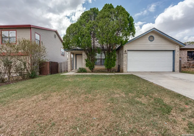 Photo 3 of Single family home for sale at 8058 Chestnut Barr Dr, Converse, TX 78109 | MLS# 2017886 | Listing updated on 2026-09-30
