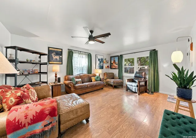 Photo 3 of Single family home for sale at 1602 Deer Trl, Kerrville, TX 78028 | MLS# 2017894 | Listing updated on 2026-10-09