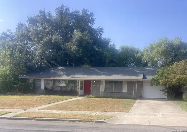 Photo 1 of Single family home for sale at 114 Springwood Ln, San Antonio, TX 78216 | MLS# 2017912 | Listing updated on 2026-09-30