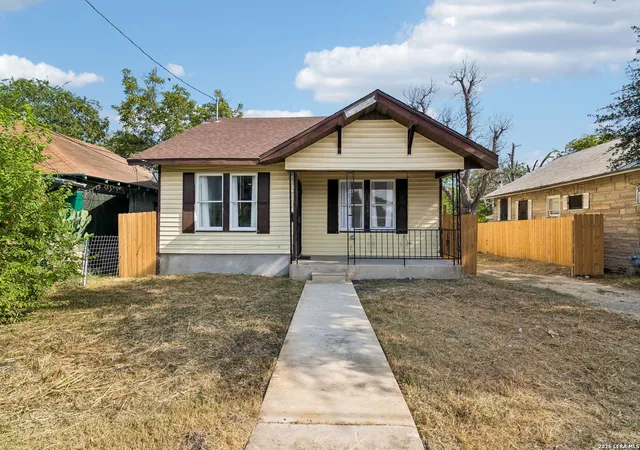 Photo 1 of Single family home for sale at 637 Canton, San Antonio, TX 78202 | MLS# 2017965 | Listing updated on 2026-09-20