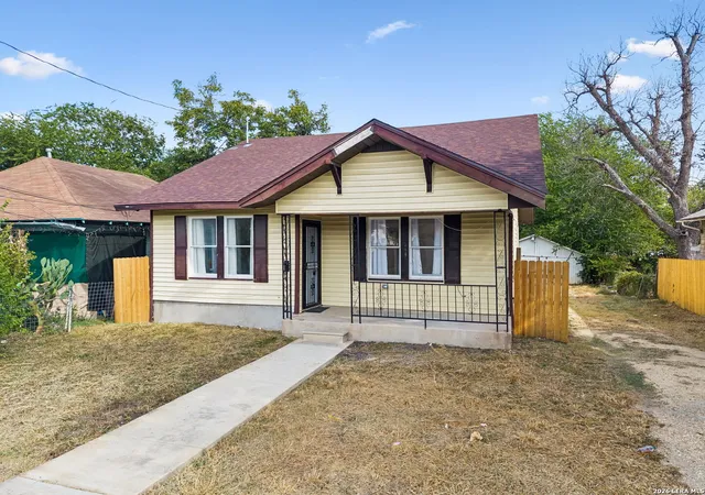 Photo 2 of Single family home for sale at 637 Canton, San Antonio, TX 78202 | MLS# 2017965 | Listing updated on 2026-09-20