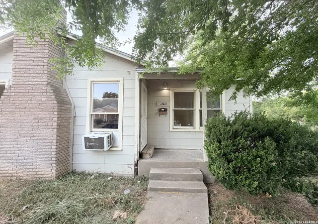 Single family home for sale at 321 Mary, San Antonio, TX 78214 | MLS# 2018007