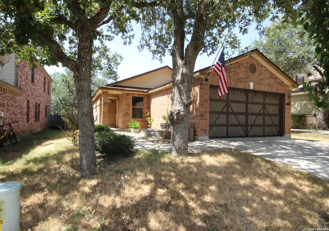Single family home for sale at 216 Horse Hl, Boerne, TX 78006 | MLS# 2018069