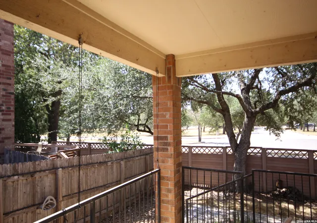 Photo 3 of Single family home for sale at 216 Horse Hl, Boerne, TX 78006 | MLS# 2018069 | Listing updated on 2026-09-21