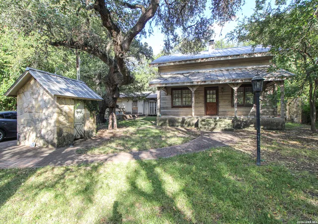 Photo 1 of Single family home for sale at 19706 Scenic Loop Rd, Helotes, TX 78023 | MLS# 2018073 | Listing updated on 2026-09-21