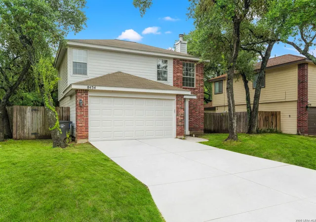 Photo 1 of Single family home for sale at 8434 Shooting Quail, San Antonio, TX 78250 | MLS# 2018075 | Listing updated on 2026-09-21