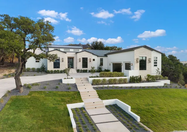 Photo 1 of Single family home for sale at 51 Via Aragon, San Antonio, TX 78257 | MLS# 2018085 | Listing updated on 2026-09-21