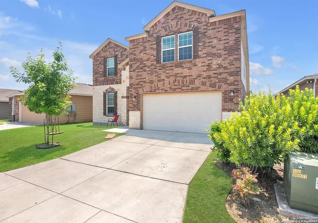 Photo 2 of Single family home for sale at 150 Hidden Knl, Selma, TX 78154 | MLS# 2018132 | Listing updated on 2026-10-02
