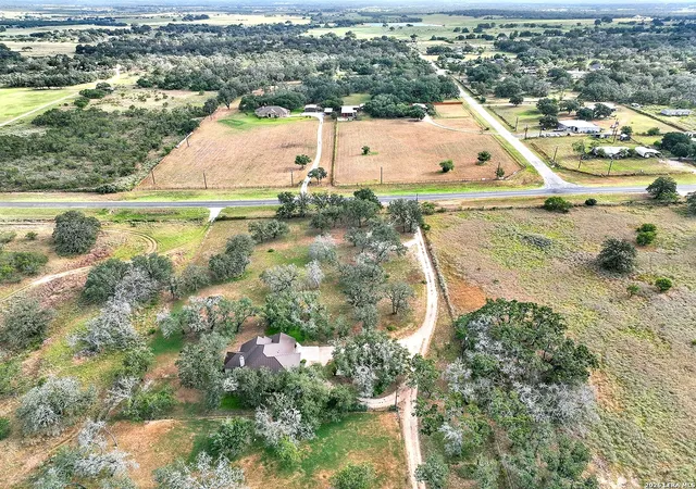 Single family home for sale at 1021 Fm 3432, Adkins, TX 78101 | MLS# 2018151