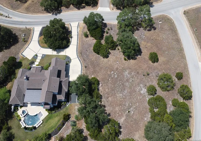 Photo 4 of Land for sale at Lot 12 Vaquero Pass, Boerne, TX 78006 | MLS# 2018178 | Listing updated on 2026-09-21