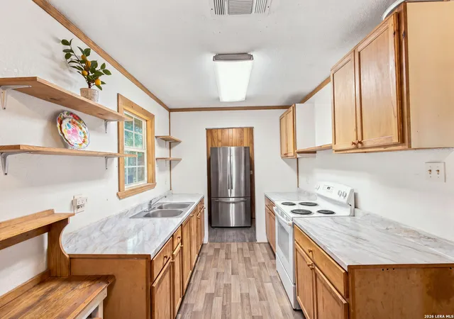 Photo 4 of Single family home for sale at 13073 Fm 775, La Vernia, TX 78121 | MLS# 2018203 | Listing updated on 2026-09-21
