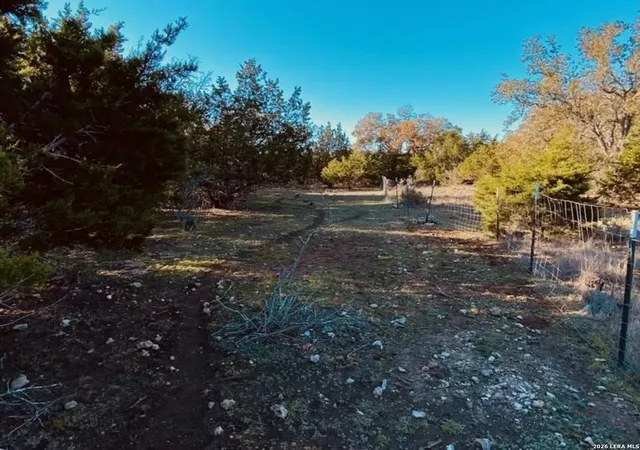 Land for sale at 42 Rust Ln, Boerne, TX 78006 | MLS# 2018209