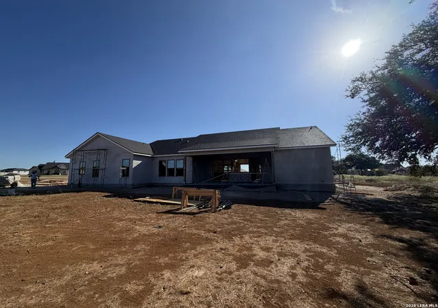 Photo 2 of Single family home for sale at 213 Lucky Ridge, Bandera, TX 78003 | MLS# 2018220 | Listing updated on 2026-09-21