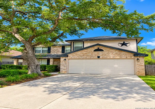 Photo 2 of Single family home for sale at 11327 Mentmore, Helotes, TX 78023 | MLS# 2018228 | Listing updated on 2026-09-21