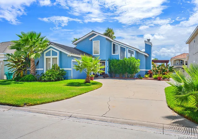 Single family home for sale at 135 Sea View Dr, Aransas Pass, TX 78336 | MLS# 2018259 | Listing updated on 2026-09-21