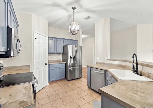 Photo 3 of Single family home for sale at 9914 Mustang Isle, San Antonio, TX 78254 | MLS# 2018273 | Listing updated on 2026-09-22