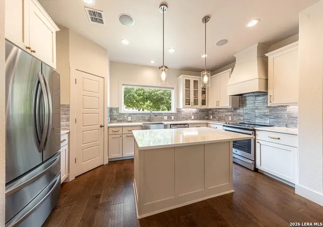 Photo 3 of Sale Pending at 1175 Lavaca, Canyon Lake, TX 78133 | MLS# 2018278 | Listing updated on 2026-10-17