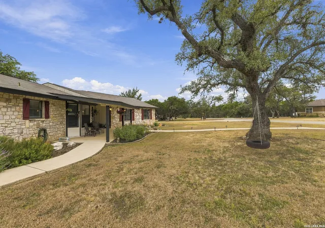 Photo 2 of Single family home for sale at 297 Starburst Ln, Bandera, TX 78003 | MLS# 2018310 | Listing updated on 2026-09-27