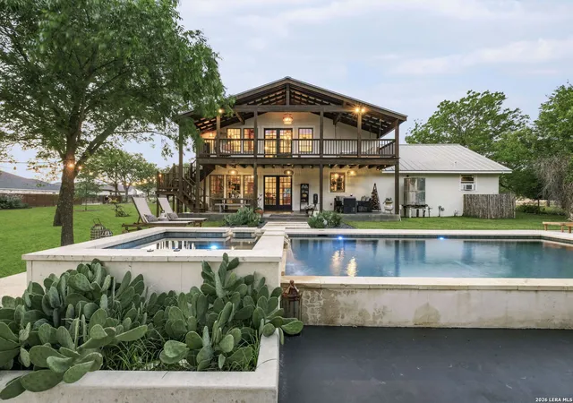 Single family home for sale at 271 Smokehouse Rd, Fredericksburg, TX 78624 | MLS# 2018316