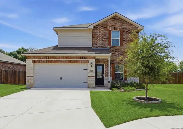 Single family home for sale at 7806 Cactus Plum Dr, San Antonio, TX 78254 | MLS# 2018355