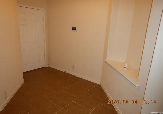 Photo 2 of Single family home for sale at 6031 Snorkel Sq, Converse, TX 78109 | MLS# 2018365 | Listing updated on 2026-09-22