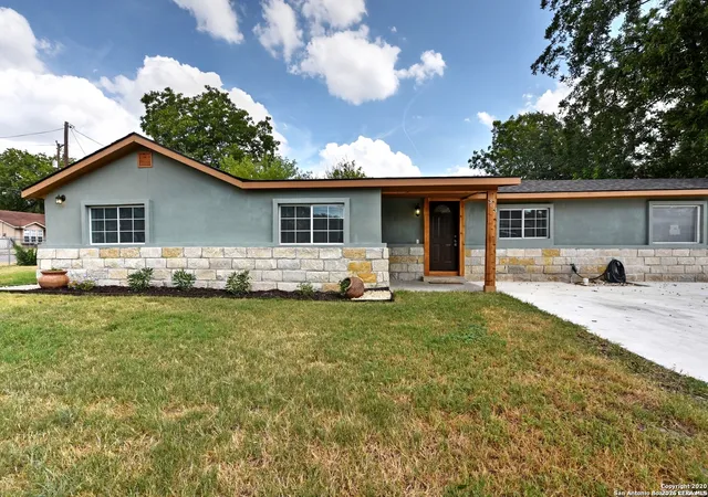 Single family home for sale at 363 W Ansley Blvd, San Antonio, TX 78221 | MLS# 2018379