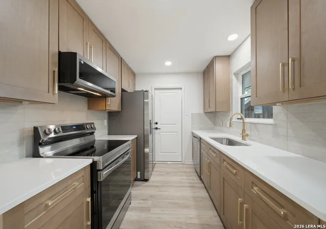 Photo 2 of Single family home for sale at 622 Mauze, San Antonio, TX 78216 | MLS# 2018451 | Listing updated on 2026-09-29