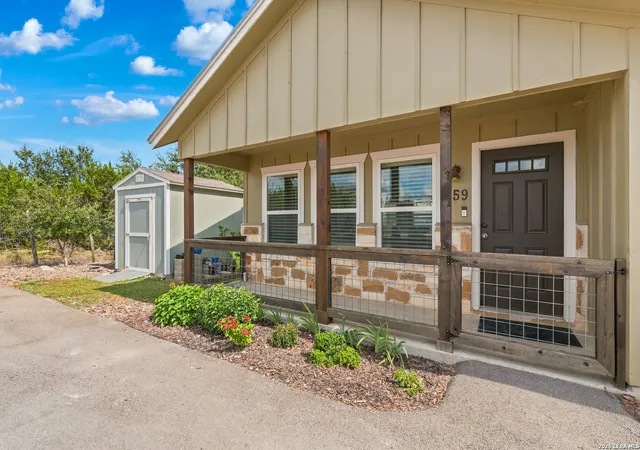 Photo 4 of Single family home for sale at 659 Cimarron, Spring Branch, TX 78070 | MLS# 2018491 | Listing updated on 2026-09-22
