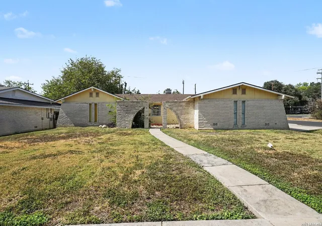 Photo 2 of Single family home for sale at 5002 Sierra Madre, San Antonio, TX 78233 | MLS# 2018525 | Listing updated on 2026-09-22