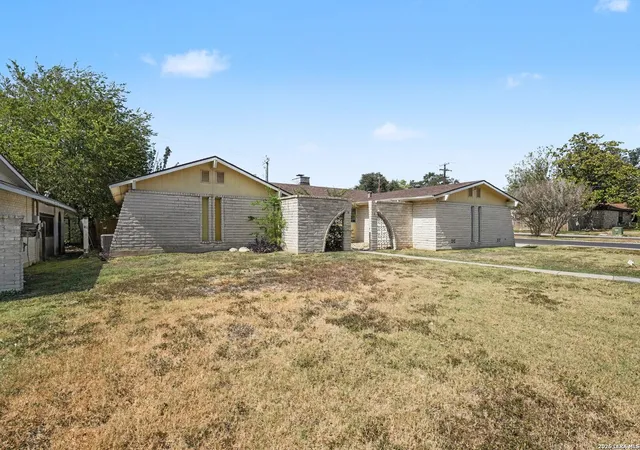 Photo 3 of Single family home for sale at 5002 Sierra Madre, San Antonio, TX 78233 | MLS# 2018525 | Listing updated on 2026-09-22