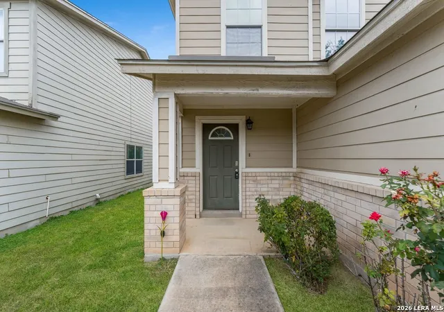 Photo 3 of Single family home for sale at 5423 Spring Walk, San Antonio, TX 78247 | MLS# 2018529 | Listing updated on 2026-09-22