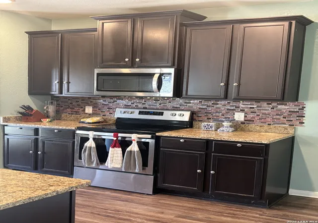 Photo 3 of Single family home for sale at 11816 Wolf Cyn, San Antonio, TX 78252 | MLS# 2018602 | Listing updated on 2026-09-23