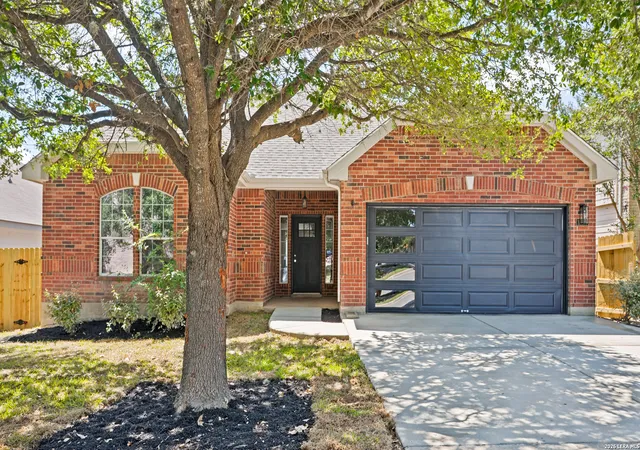 Photo 1 of Single family home for sale at 10814 Shetland Hls, San Antonio, TX 78254 | MLS# 2019050 | Listing updated on 2026-10-23
