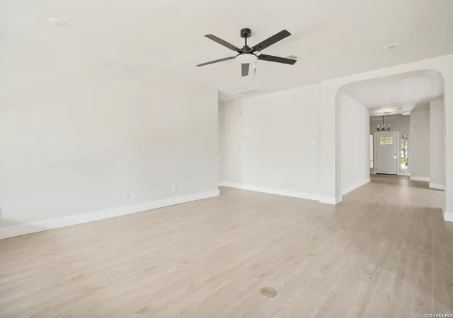 Photo 1 of Single family home for sale at 10814 Shetland Hls, San Antonio, TX 78254 | MLS# 2019050 | Listing updated on 2026-10-23