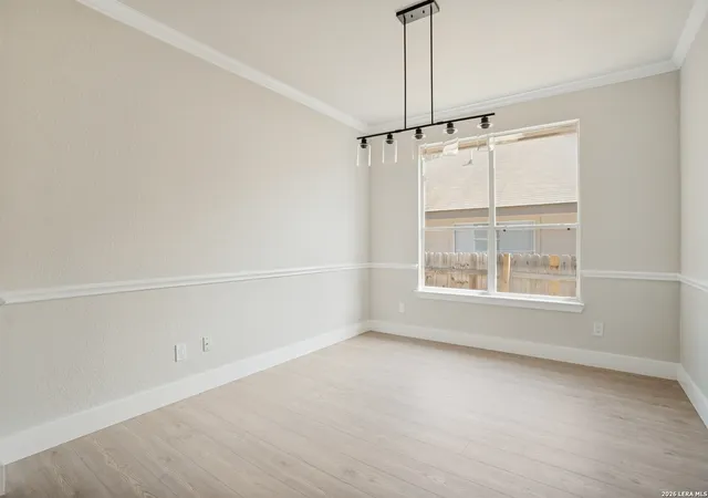Photo 3 of Single family home for sale at 10814 Shetland Hls, San Antonio, TX 78254 | MLS# 2019050 | Listing updated on 2026-10-23
